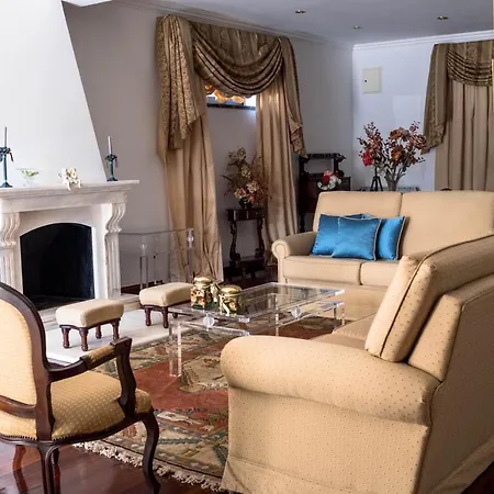 Moradia Em Vilar Dos Prazeres *