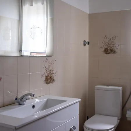 Moradia Em Vilar Dos Prazeres Holiday home *