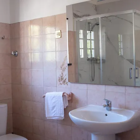 Moradia Em Vilar Dos Prazeres Holiday home *
