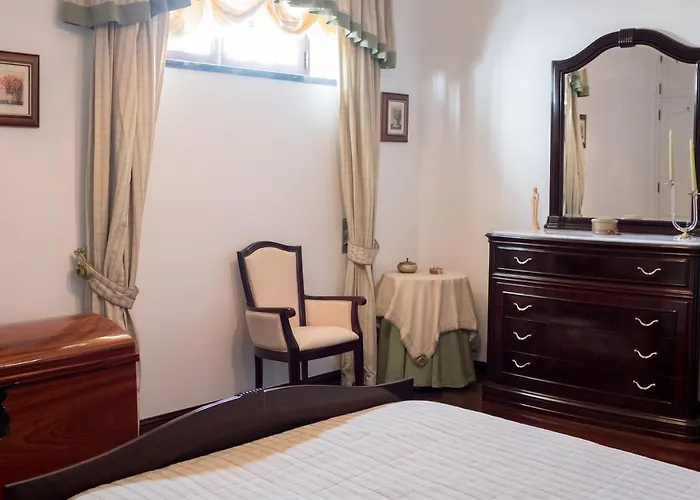 Moradia Em Vilar Dos Prazeres