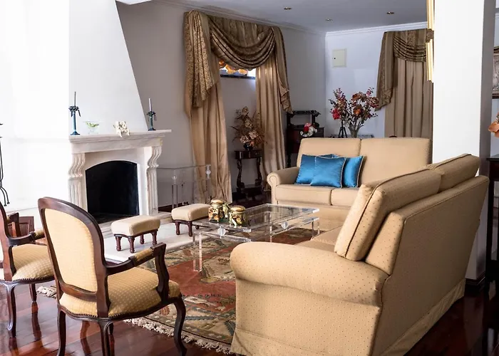 Moradia Em Vilar Dos Prazeres *