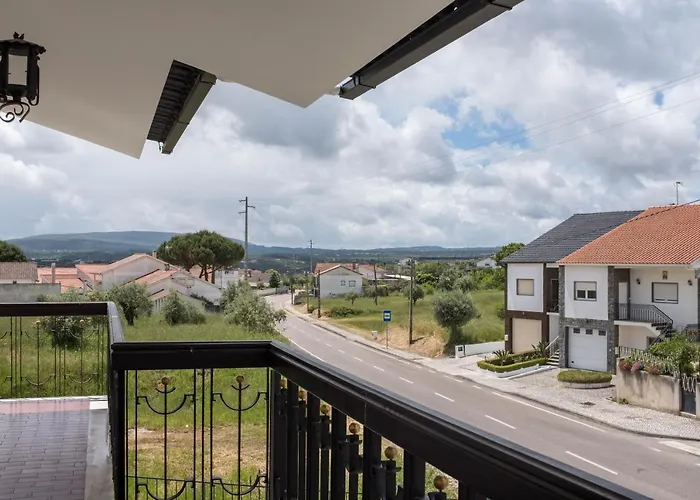 Moradia Em Vilar Dos Prazeres אורם